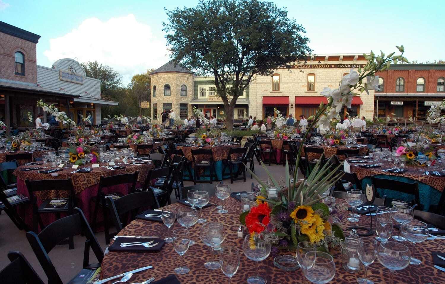 Wedding table with flowers